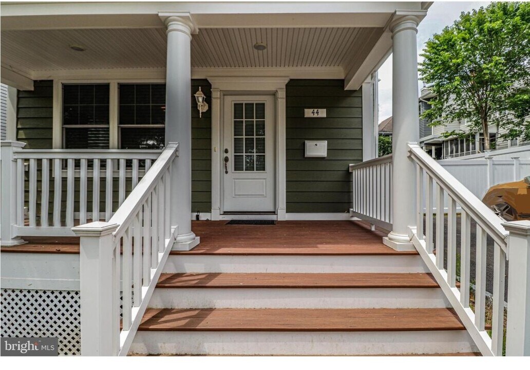 44 Moore St in Princeton, NJ - Building Photo