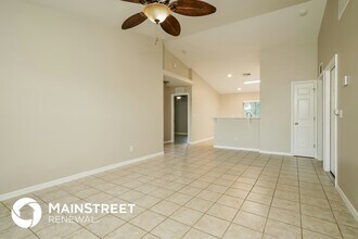 2619 NW 11th St, Unit D in Cape Coral, FL - Foto de edificio - Building Photo