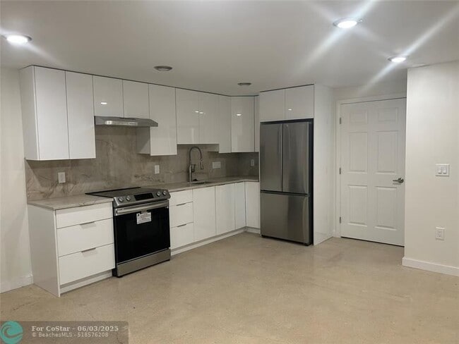 property at 2865 SW 16th St