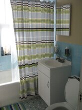 1607 Commonwealth Ave, Unit 22 in Boston, MA - Foto de edificio - Building Photo