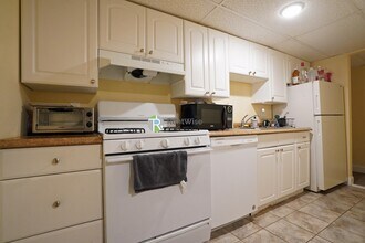 72 Gardner St in Boston, MA - Building Photo - Building Photo