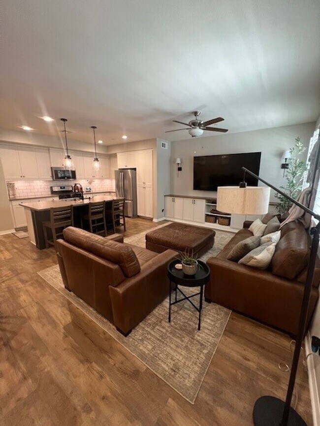 property at 523 Heron Ln