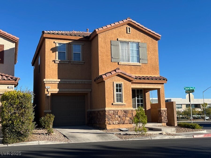 7078 Glacier River Ave in Las Vegas, NV - Building Photo