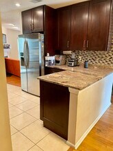 102 Falcongate Dr in Monmouth Junction, NJ - Building Photo - Building Photo