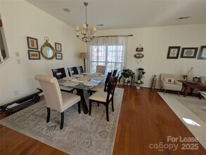 2102 Big Pine Dr in Matthews, NC - Building Photo - Building Photo