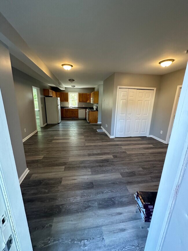 121 Olivia St in Derby, CT - Building Photo - Building Photo
