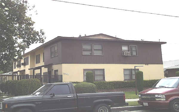 6022 Fulton Ave in Van Nuys, CA - Building Photo - Building Photo