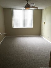 6600 Cypress Rd-Unit -406 in Plantation, FL - Building Photo - Building Photo