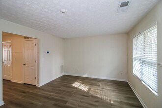 1521 Conley Way in Conley, GA - Building Photo - Building Photo