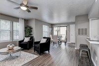 Building Photo - Huntington Apartments in Boise, Idaho