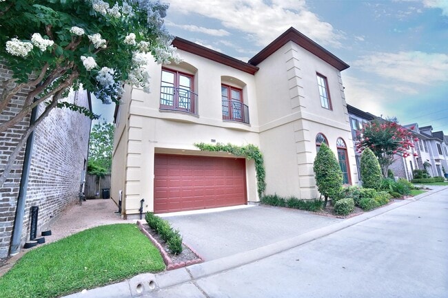 6335 E Mystic Meadow in Houston, TX - Building Photo - Building Photo