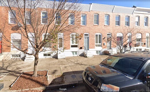 325 S Newkirk St in Baltimore, MD - Foto de edificio
