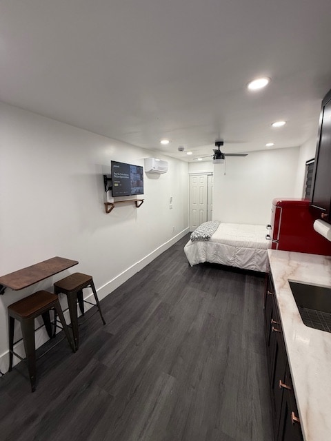 823 E Cypress St in Santa Maria, CA - Building Photo - Building Photo