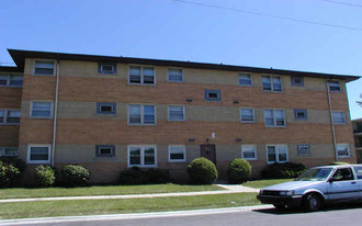 14041 S Stewart Ave Apartamentos