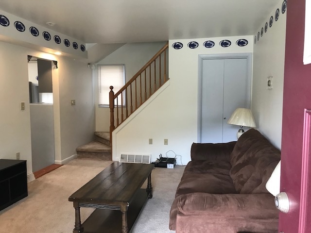 property at 101 N 6th Ave