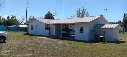 648 N 9th Plaza in Panama City, FL - Building Photo - Building Photo