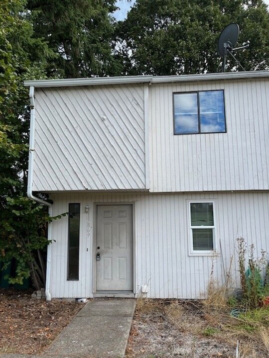 15865 SW Misty Ct-Unit -15869 in Beaverton, OR - Building Photo