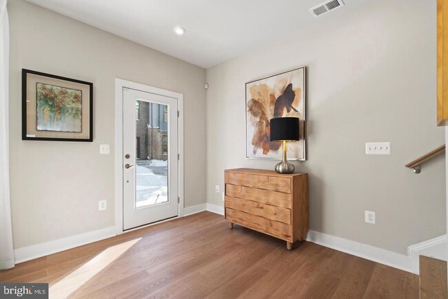 2479 Liberty Lp in Herndon, VA - Building Photo - Building Photo