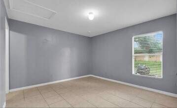 4508 30th St SW, Unit 4510 in Lehigh Acres, FL - Building Photo - Building Photo