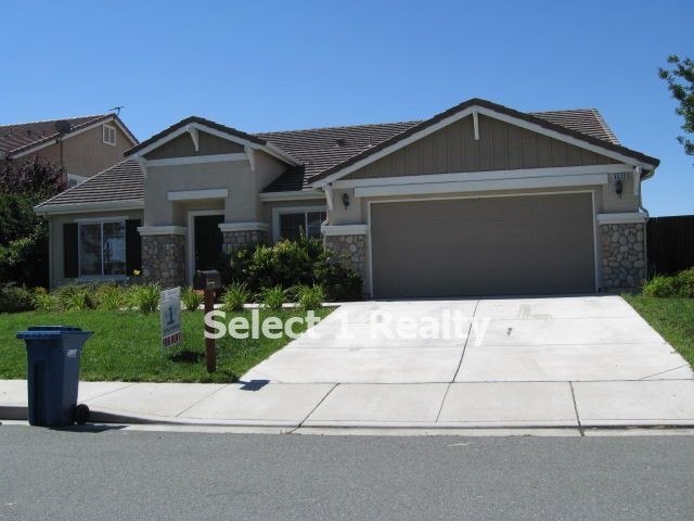 4572 Emerald Way in Antioch, CA - Foto de edificio - Building Photo