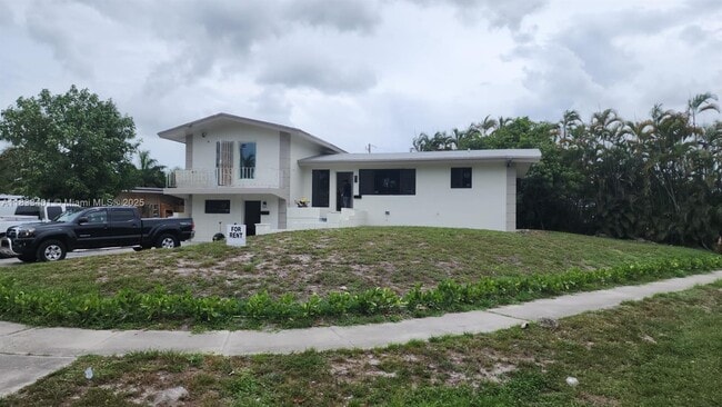 1001 Indiana Ave in Fort Lauderdale, FL - Building Photo - Building Photo
