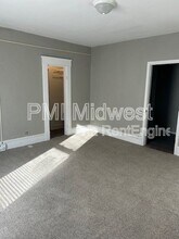 2516 S Washington St, Unit 3 in Marion, IN - Building Photo - Building Photo