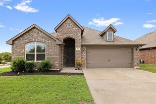 5725 Broad Bay Ln in Fort Worth, TX - Building Photo