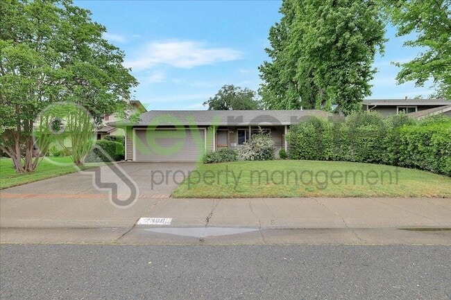 property at 2308 Rogue River Dr