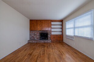 1504 S Catalina Ave in Redondo Beach, CA - Building Photo