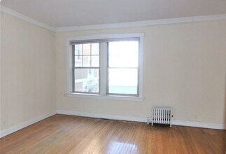 1039 W North Shore Ave in Chicago, IL - Building Photo - Building Photo
