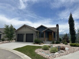 4859 Bailey Ln in Eden, UT - Building Photo