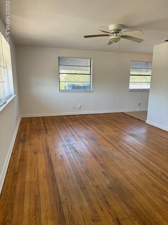 599 Atlantic Blvd-Unit -2 in Atlantic Beach, FL - Foto de edificio