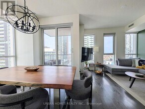 170 Sumach St in Toronto, ON - Building Photo - Building Photo