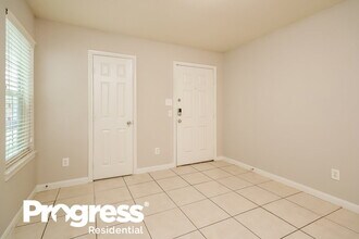 4959 N Cancun Dr in Houston, TX - Building Photo - Building Photo