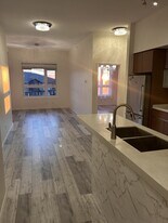 225 Maningas Bend in Saskatoon, SK - Building Photo