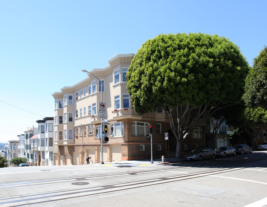 1801 Hyde St in San Francisco, CA - Building Photo