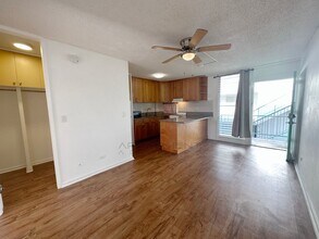 3340 Campbell Ave in Honolulu, HI - Building Photo - Building Photo