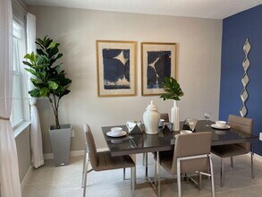 12213 NW 23rd Ct in Miami, FL - Building Photo - Building Photo