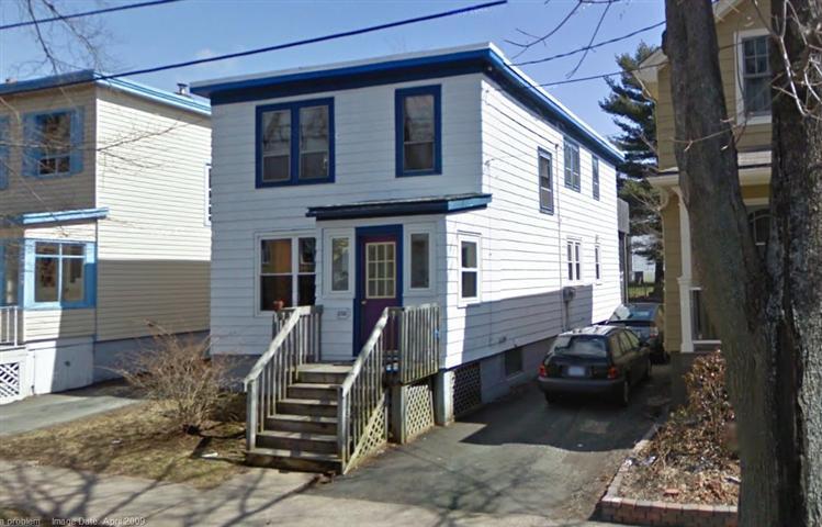 2521 Elm St in Halifax, NS - Building Photo