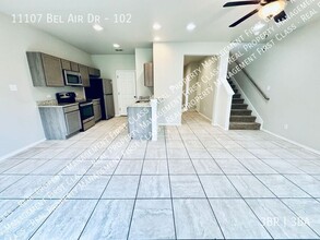 11107 Belair Dr in San Antonio, TX - Building Photo - Building Photo