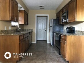 200 Laurel St in Mansfield, TX - Building Photo - Building Photo