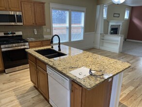 2263 N Eagle Creek Ln in Eagle, ID - Building Photo - Building Photo