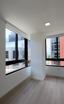 137 NW 30th St, Unit A2 in Miami, FL - Building Photo