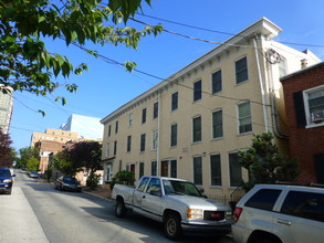 1300-1302 N French St in Wilmington, DE - Building Photo - Other