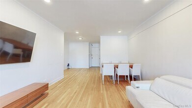 64-11 99th St in Queens, NY - Building Photo - Building Photo