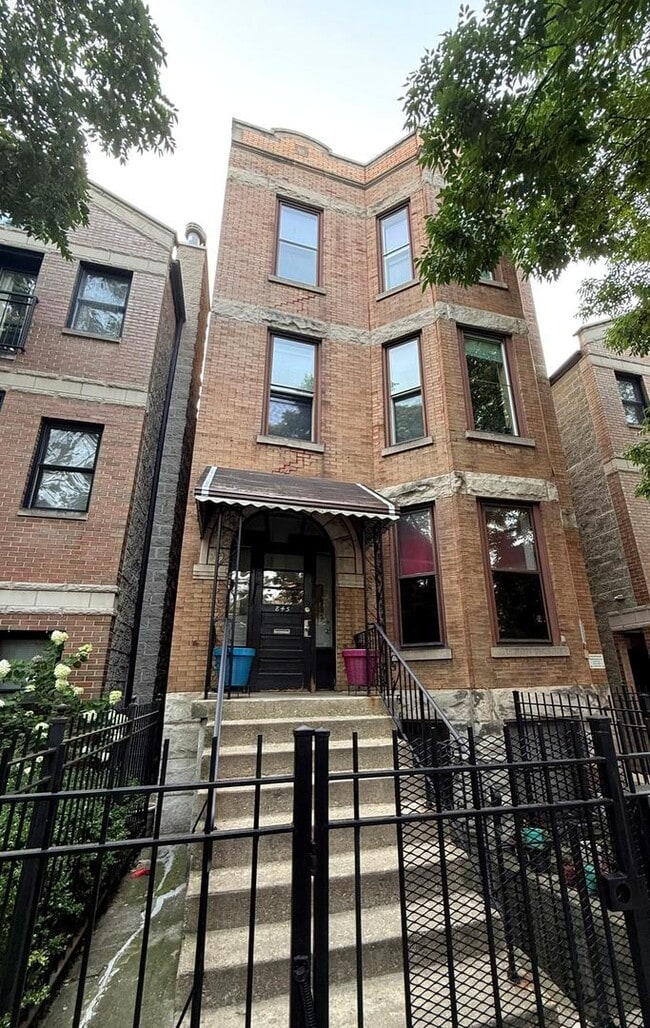 property at 845 N Mozart St