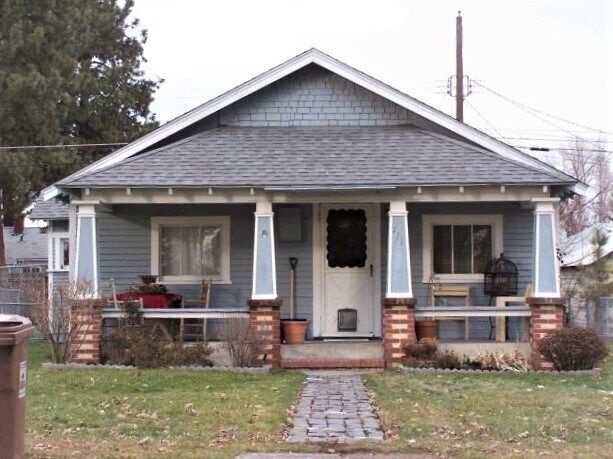 711 E Princeton Ave in Spokane, WA - Building Photo