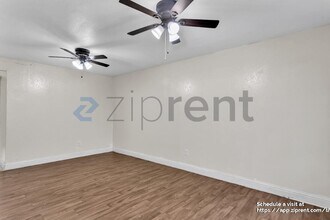 1659 Knickerbocker Dr in Stockton, CA - Building Photo - Building Photo