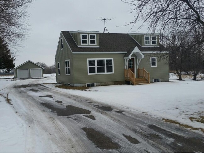 528 McCutcheon Rd photo'