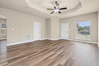 10421 Fionn Loop in Daphne, AL - Building Photo - Building Photo